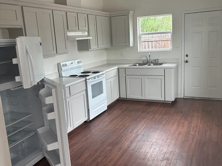 1130 N Baseline Rd #B — Photo 9