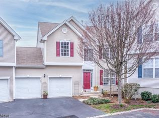 40 Brock Ln #U40, Hackettstown, NJ 07840