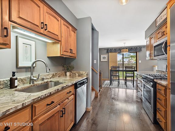 5th image of 14105 Garavogue Ave