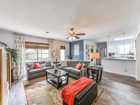 2nd image of 2206 Droxford Dr