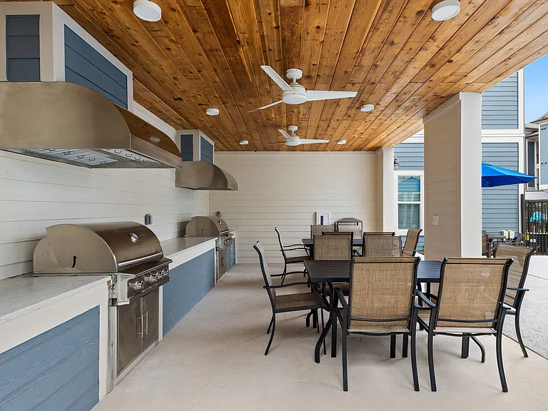 Mariposa Scott and White 55+ Apartment Homes — Photo 19
