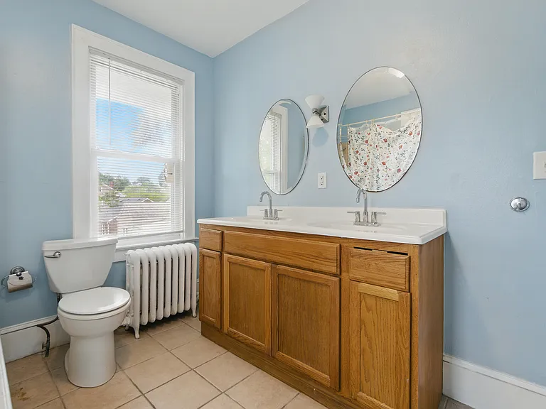 5611 Hampton Blvd — Photo 23