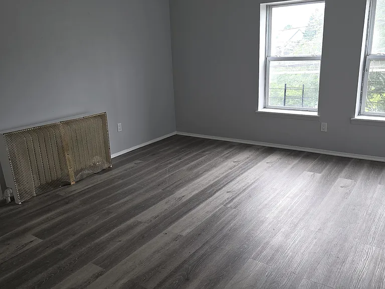 130 W 4th St #3CS — Photo 6