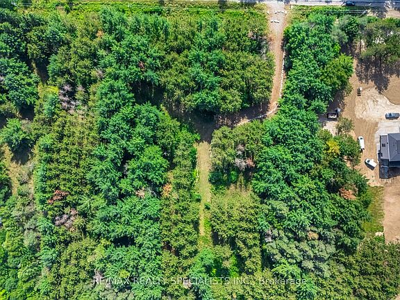 4th image of 18711 The Gore Rd