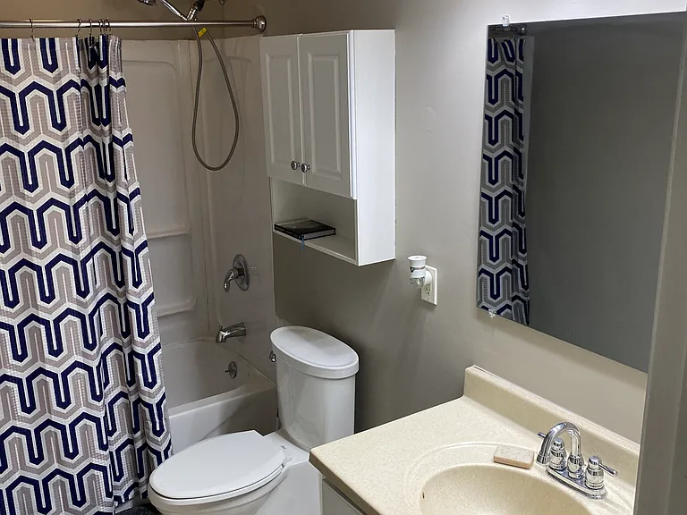 801 Terrace Ave — Photo 10