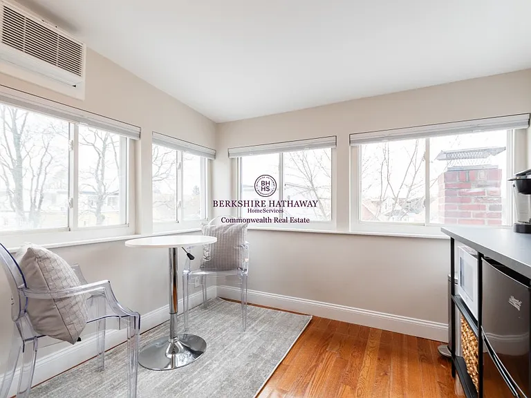 26 Clark St #B — Photo 12