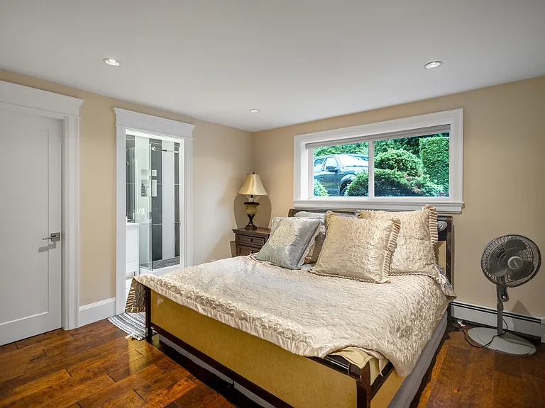 611 Saint Andrews Rd — Photo 16