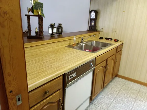 6471 Laurelhill Cir, Presque Isle, MI 49777