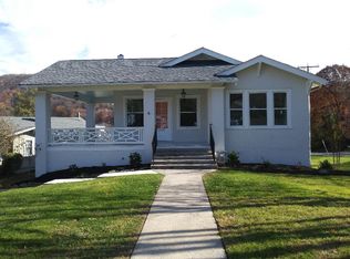 2102 Wycliffe Ave SW, Roanoke, VA 24014