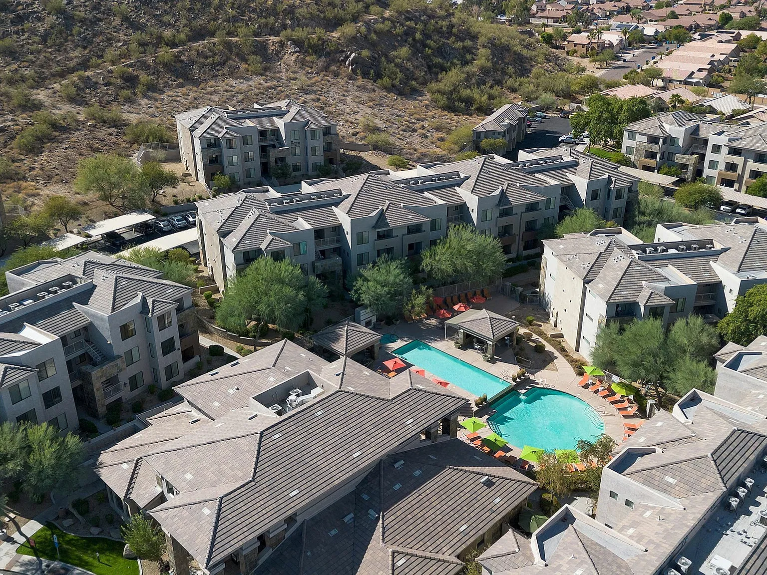 Aria on Cave Creek Apartments — Photo 4