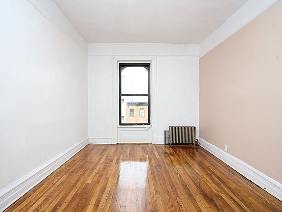 5th image of 118 Quincy St APT D1