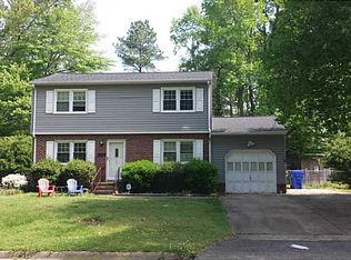 84 Rexford Dr, Newport News, VA 23608