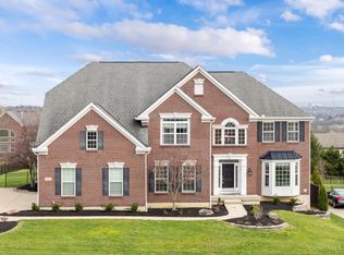 7556 Foxchase Dr, West Chester, OH
