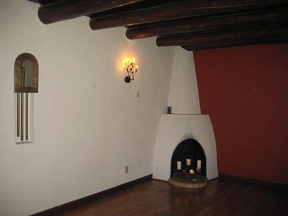 Vigas Ceilings Thru-out