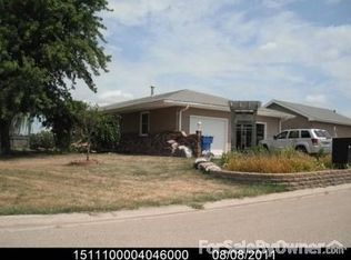 8620 SW 27th St, Topeka, KS 66614