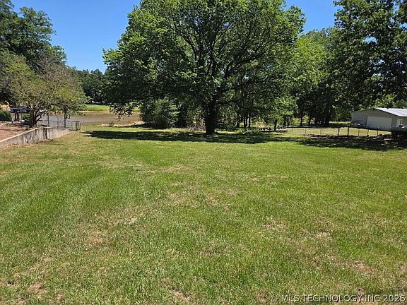 2nd image of Quail Dr