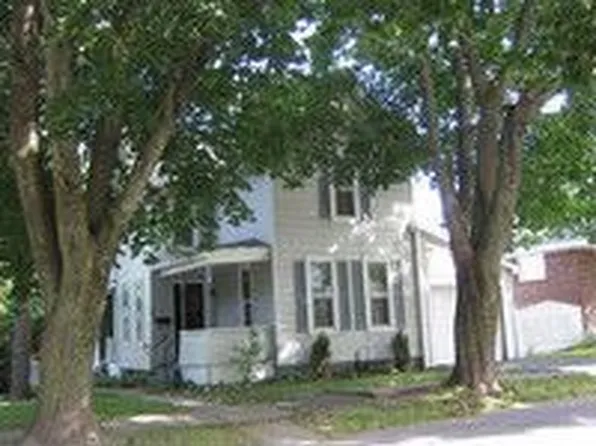 58 W 8th Ave, Gloversville, NY 12078