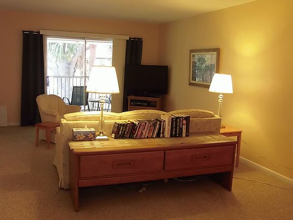 5th image of 6600 Shuttle Way #9-H