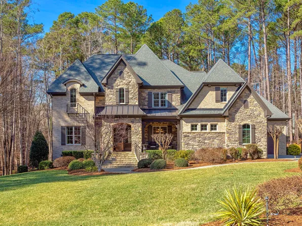 6105 Valencia Ct, Raleigh, NC 27614