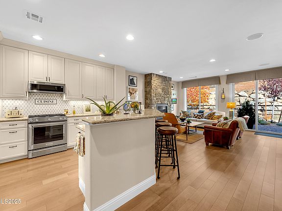 2nd image of 9161 Quilberry Way