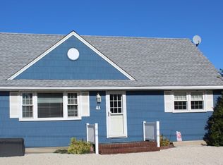 41 Adrian Rd, Beach Haven, NJ 08008