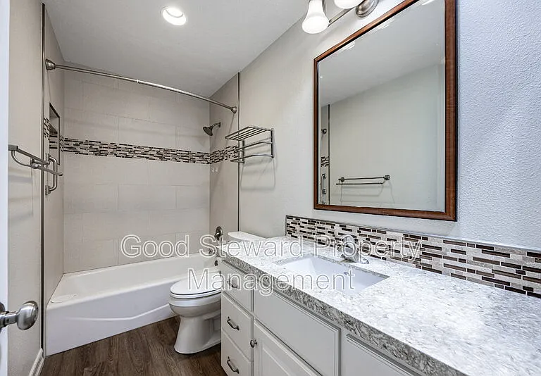 20251 Avenida Del Norte — Photo 19
