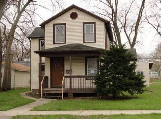 720 N 2nd St, Rochelle, IL 61068