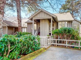 141 Chestnut Cv #3A, Highlands, NC 28741