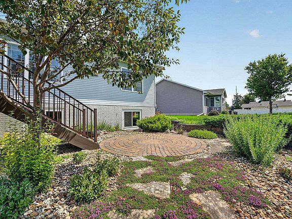 5th image of 4208 Harvest Ln