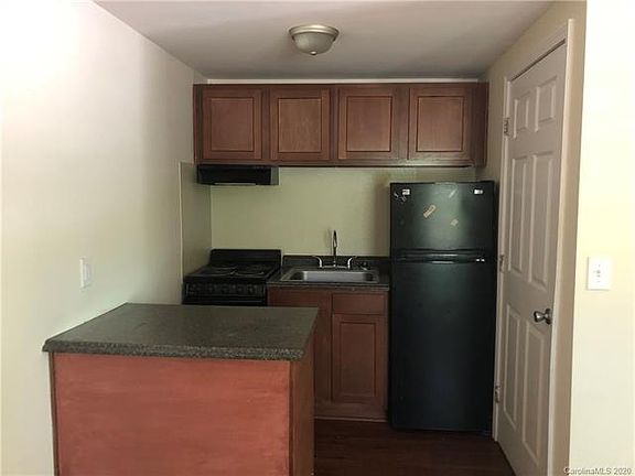 4th image of 201 Chandler Dr Building 9