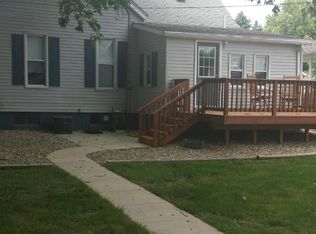 204 W Cleveland Ave, Heyworth, IL 61745