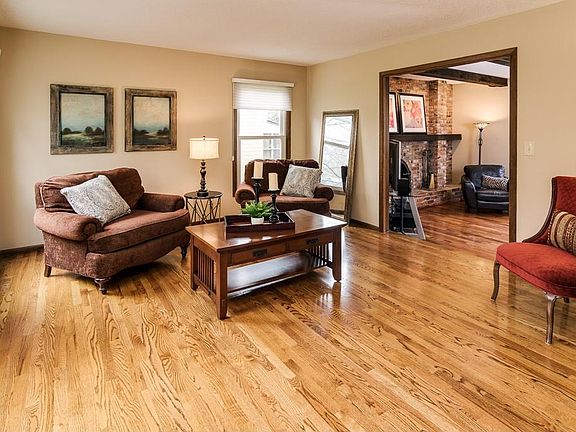 Rooms are large, spacious and bright.  Great, easy flow floor plan!