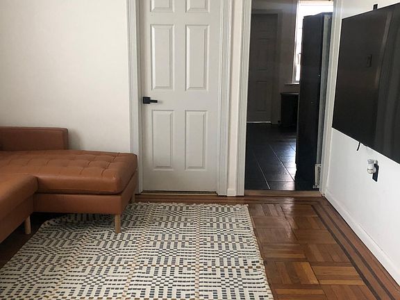3rd image of 13-72 Eggert Pl Floor 2