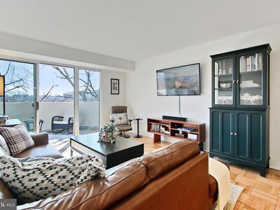 700 7th St SW APT 730, Washington, DC, 20024