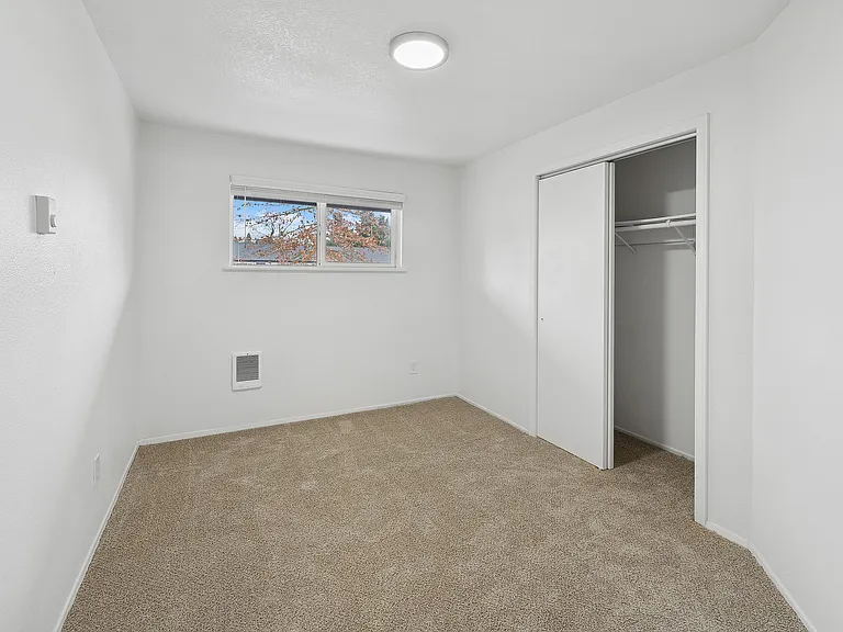 Alturas Cedar Hills — Photo 9