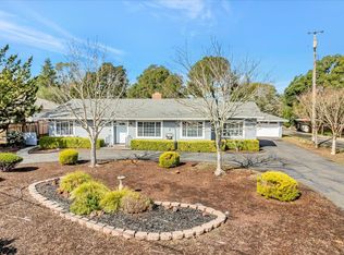 4815 Bridle Trl, Santa Rosa, CA 95409