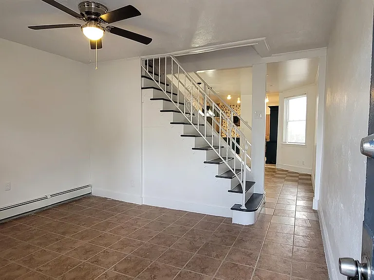 435 N Tennessee Ave — Photo 4