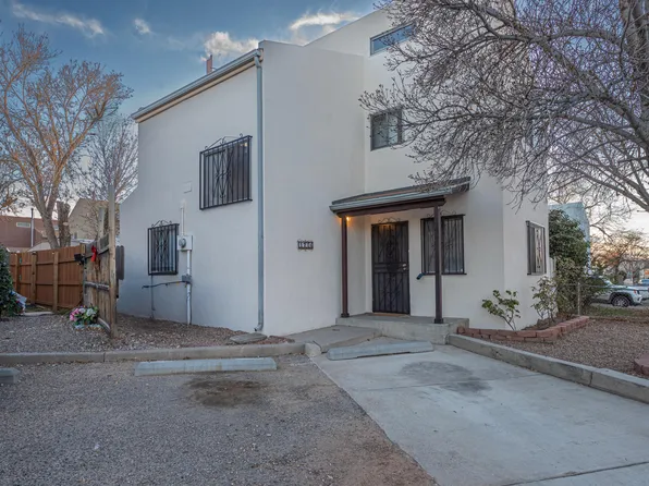 1716 Vail Pl SE, Albuquerque, NM 87106