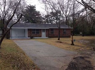 107 State St, Crystal Springs, MS 39059