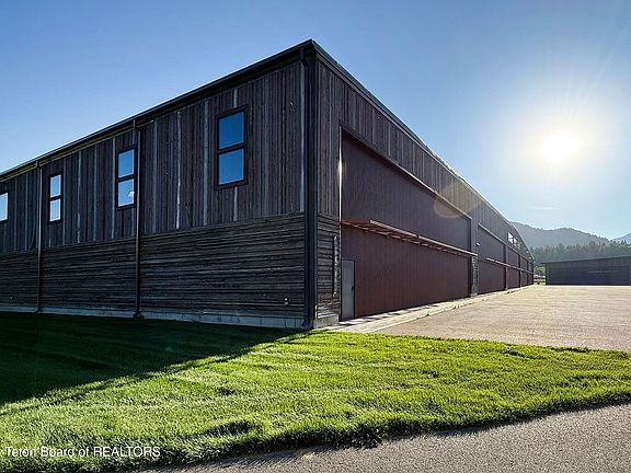 3rd image of 209 S Refuge Pkwy #24