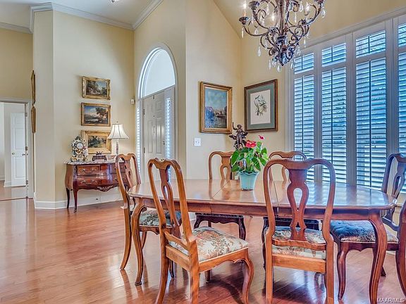 4th image of 9007 Redstone Dr