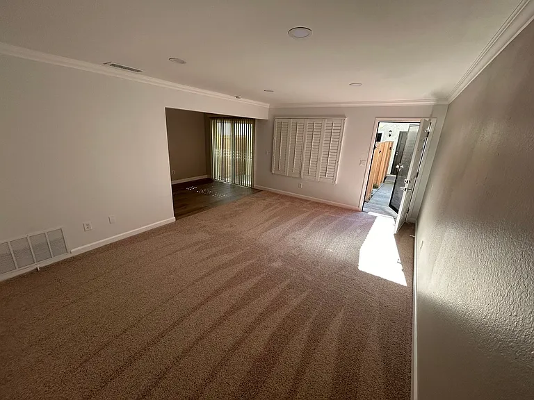 16814 Chaparral Ave — Photo 10