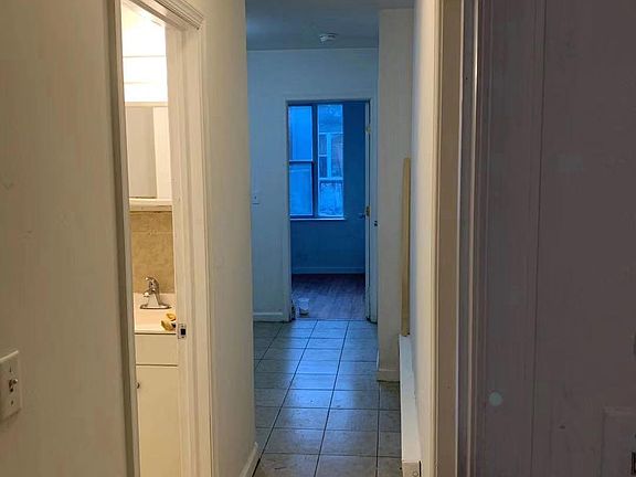 4th image of 2627 S Marshall St