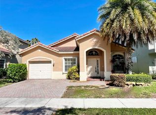 12625 NW 7th Ct, Pompano Beach, FL 33071