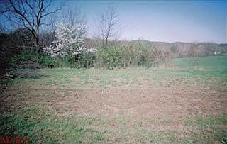 4th image of 225 Highway Jj