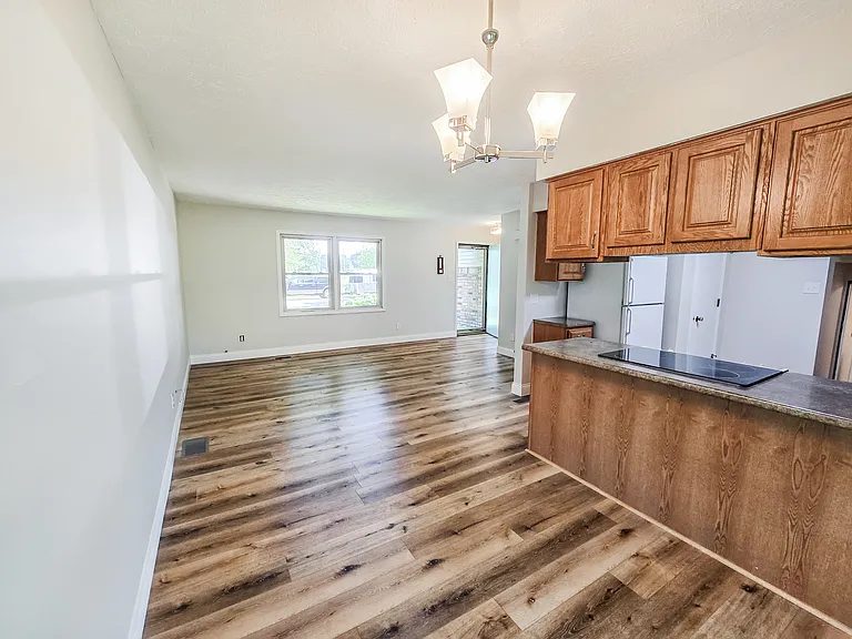 7046 Janean Dr #7048 — Photo 12