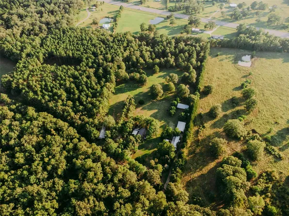 1609 County Rd, Wells, TX 75976