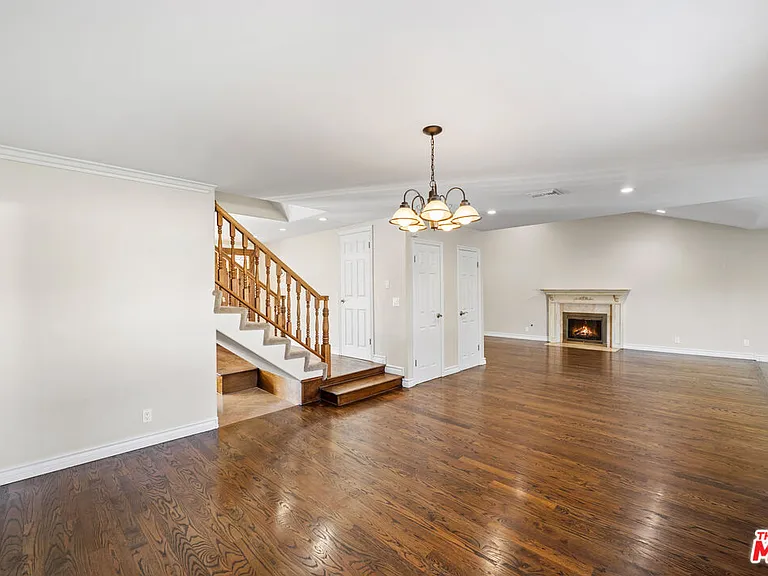 29403 Trailway Ln — Photo 8