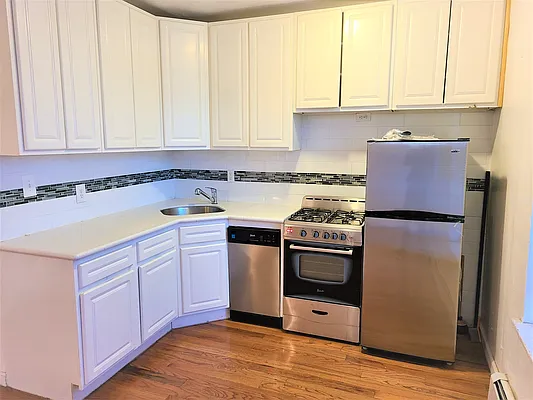 Rented by Virtual Real Estate | media 3