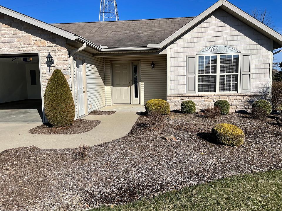1st image of 1021 Sequoia Dr NW